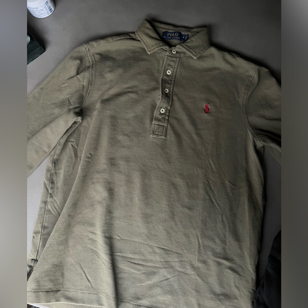 Polo Ralph knit long sleeve polo. size M